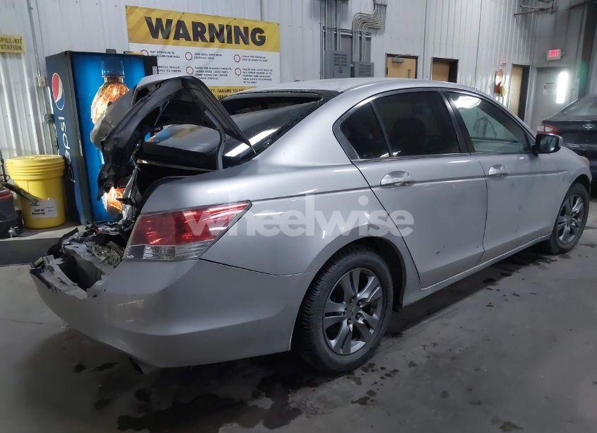 Photo 4 of 2011 Honda Accord 2.4 SE (VIN 1HGCP2F68BA117064)