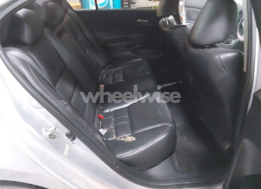 Photo 8 of 2011 Honda Accord 2.4 SE (VIN 1HGCP2F68BA117064)