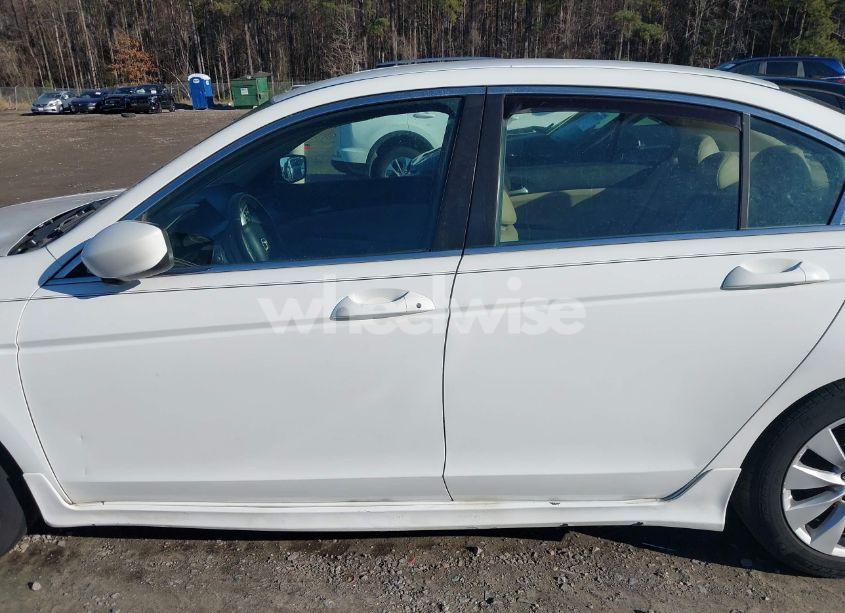 Photo 15 of 2011 Honda Accord 2.4 SE (VIN 1HGCP2F68BA121101)