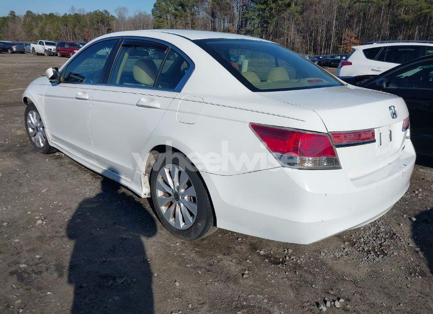 Photo 3 of 2011 Honda Accord 2.4 SE (VIN 1HGCP2F68BA121101)