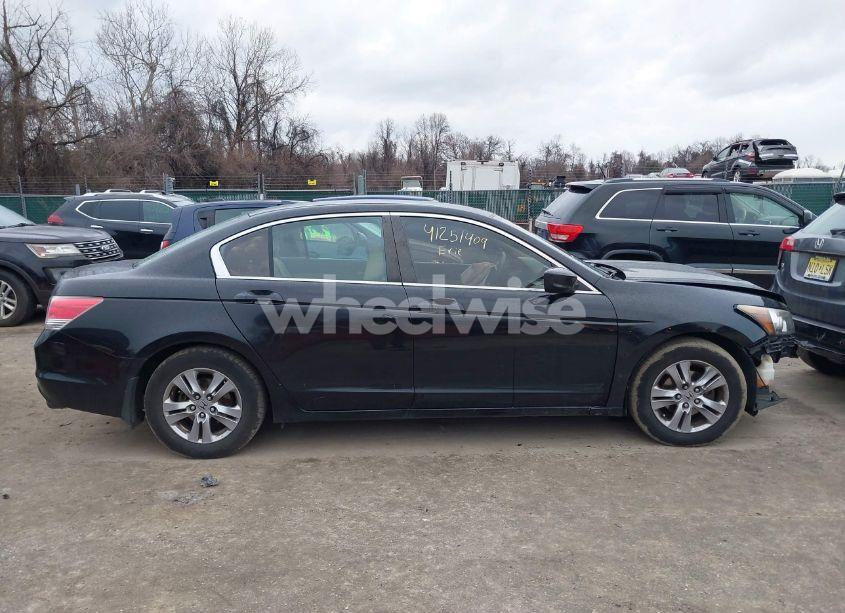 Photo 13 of 2011 Honda Accord 2.4 SE (VIN 1HGCP2F68BA155944)