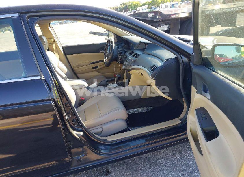 Photo 5 of 2012 Honda Accord 2.4 SE (VIN 1HGCP2F68CA133590)