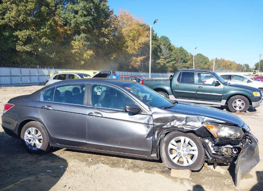 Photo 13 of 2011 Honda Accord 2.4 SE (VIN 1HGCP2F69BA012775)