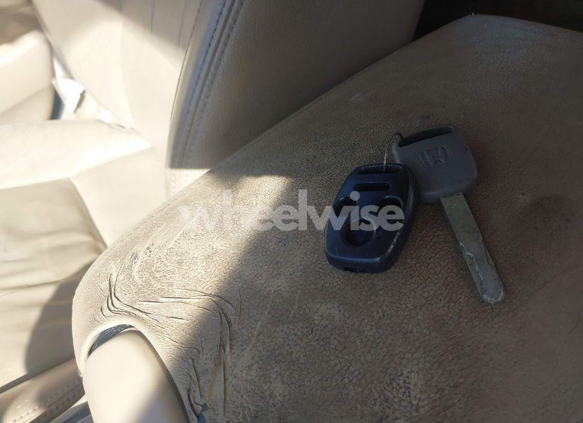 Photo 11 of 2011 Honda Accord 2.4 SE (VIN 1HGCP2F69BA074368)