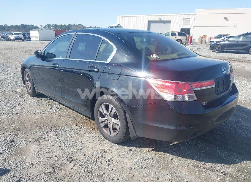 Photo 3 of 2011 Honda Accord 2.4 SE (VIN 1HGCP2F69BA074368)