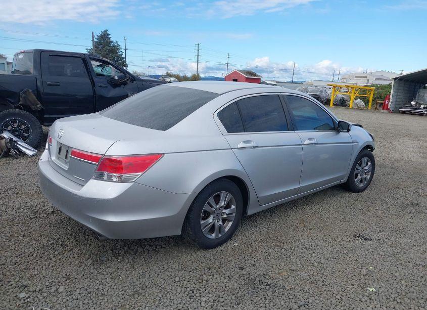 Photo 4 of 2011 Honda Accord 2.4 SE (VIN 1HGCP2F69BA150574)