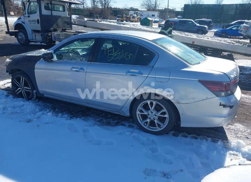 Photo 3 of 2012 Honda Accord 2.4 SE (VIN 1HGCP2F69CA027553)
