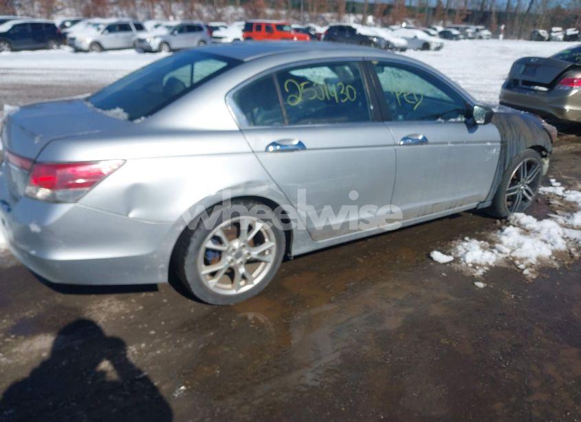 Photo 4 of 2012 Honda Accord 2.4 SE (VIN 1HGCP2F69CA027553)