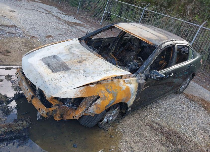 Photo 2 of 2012 Honda Accord 2.4 SE (VIN 1HGCP2F69CA139799)