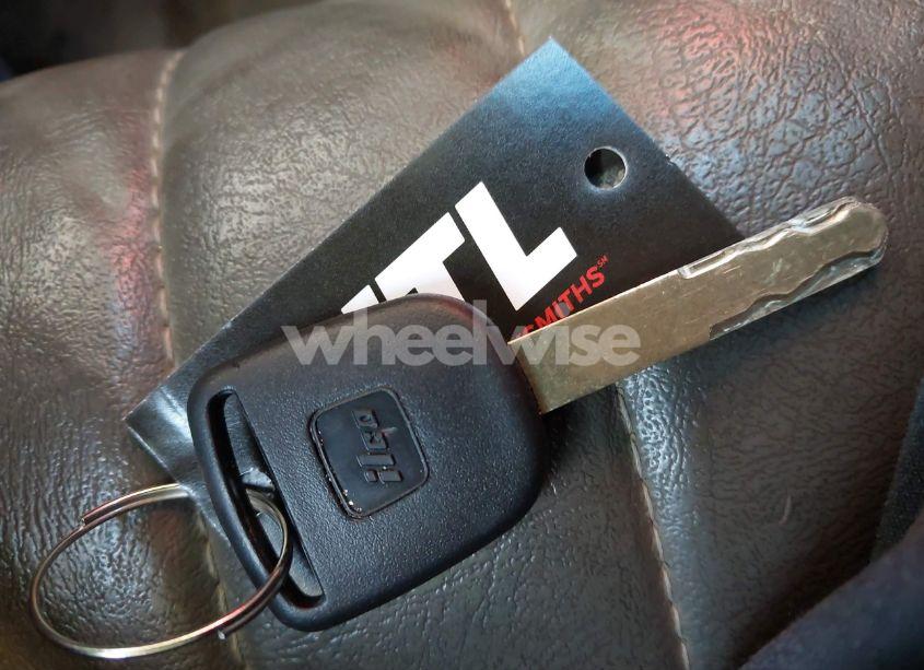 Photo 11 of 2012 Honda Accord 2.4 SE (VIN 1HGCP2F6XCA032101)