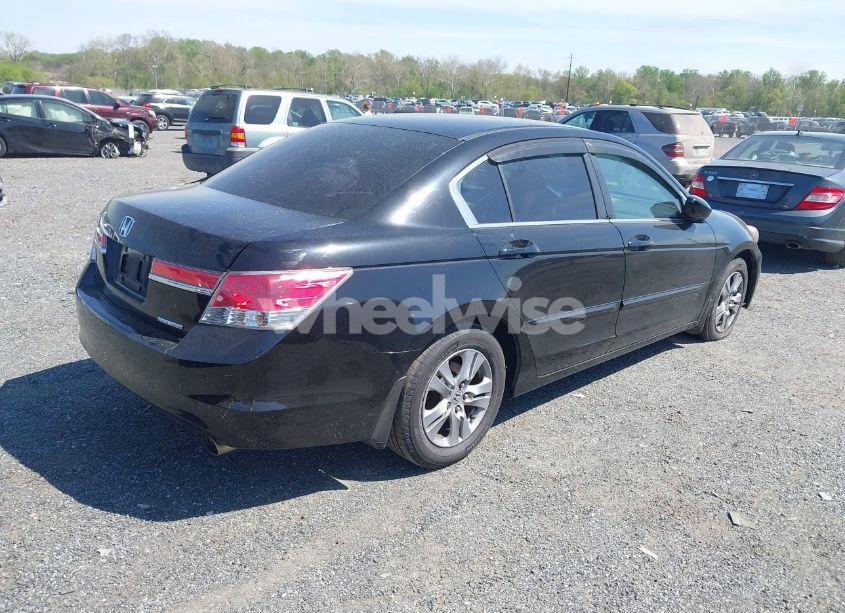 Photo 4 of 2012 Honda Accord 2.4 SE (VIN 1HGCP2F6XCA103796)