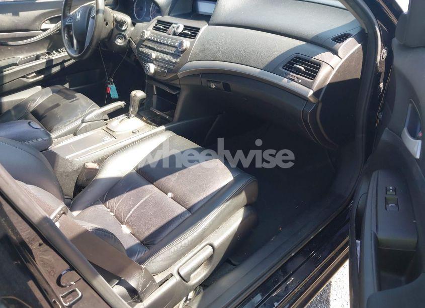 Photo 5 of 2012 Honda Accord 2.4 SE (VIN 1HGCP2F6XCA103796)