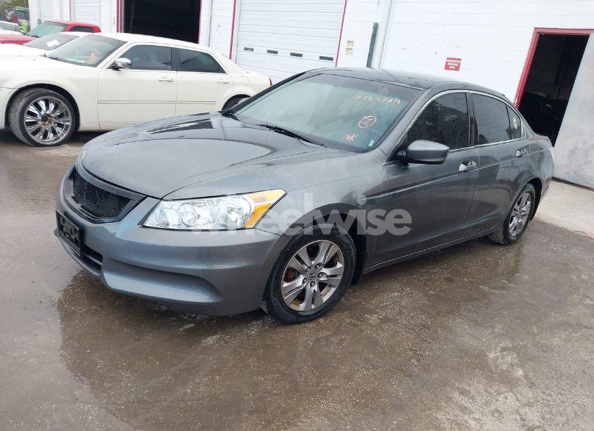 Photo 2 of 2012 Honda Accord 2.4 SE (VIN 1HGCP2F6XCA188820)