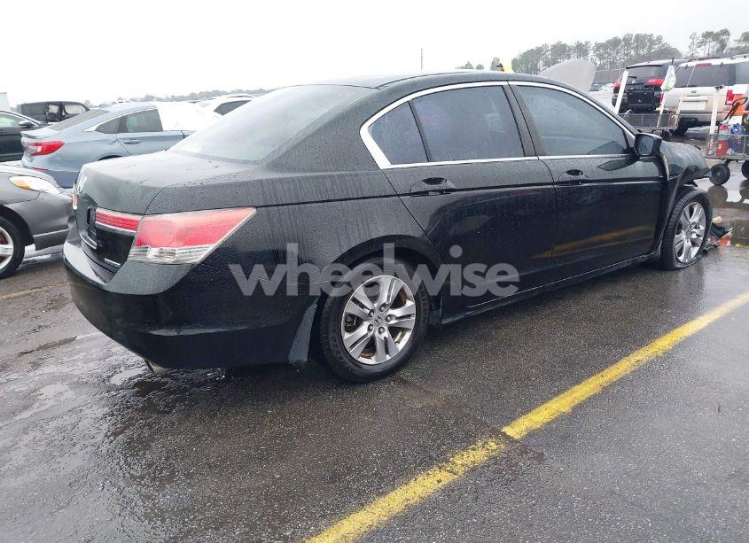 Photo 4 of 2012 Honda Accord 2.4 SE (VIN 1HGCP2F6XCA210816)