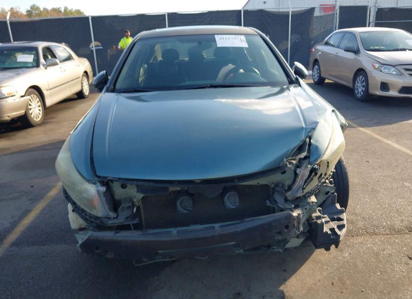 Photo 13 of 2010 Honda Accord 2.4 EX (VIN 1HGCP2F70AA006385)