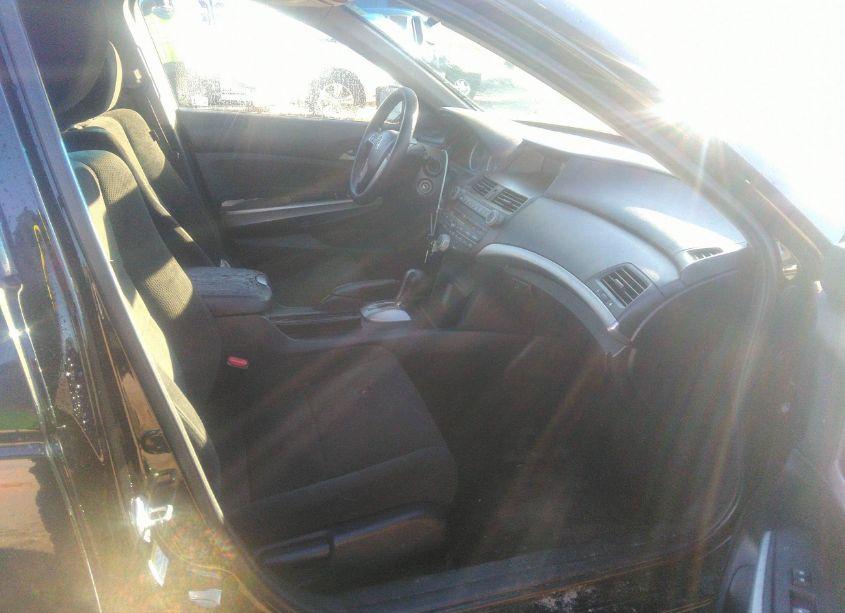 Photo 5 of 2010 Honda Accord 2.4 EX (VIN 1HGCP2F70AA022862)