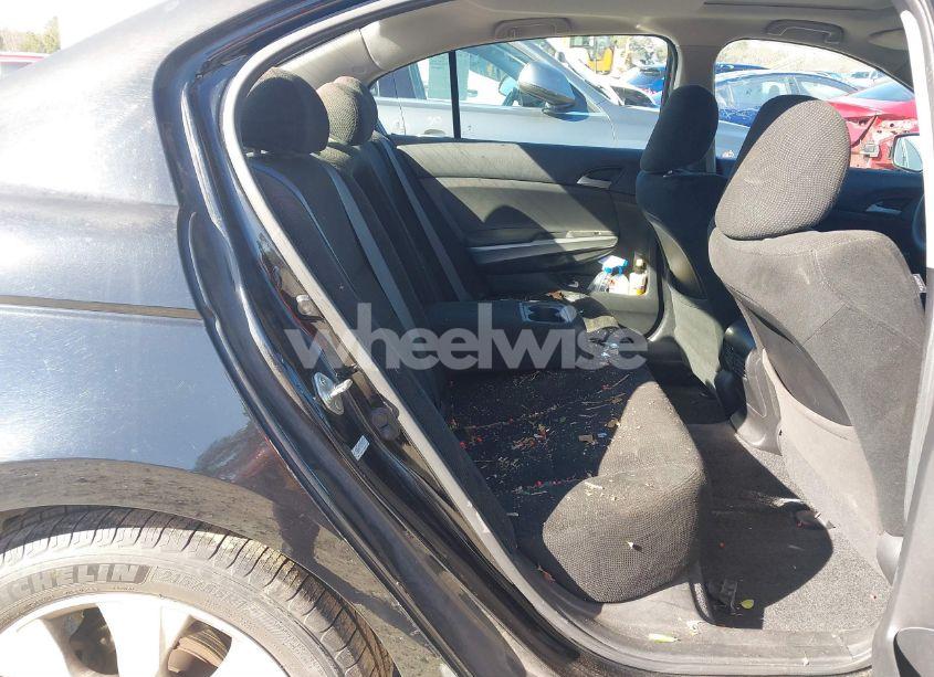 Photo 8 of 2010 Honda Accord 2.4 EX (VIN 1HGCP2F70AA055649)