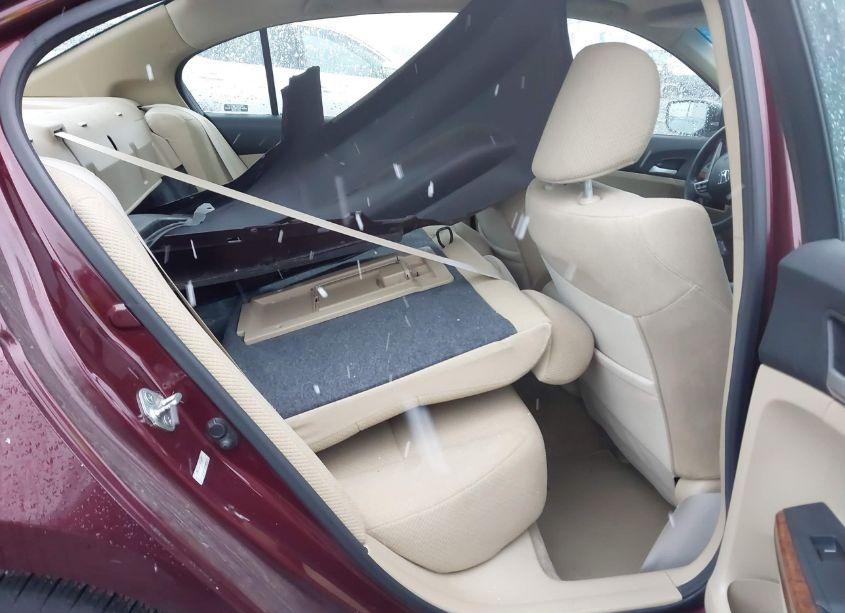 Photo 8 of 2011 Honda Accord 2.4 EX (VIN 1HGCP2F70BA000345)