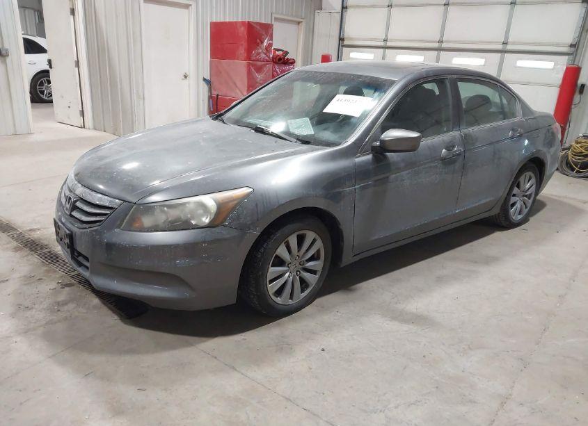 Photo 2 of 2011 Honda Accord 2.4 EX (VIN 1HGCP2F70BA042627)