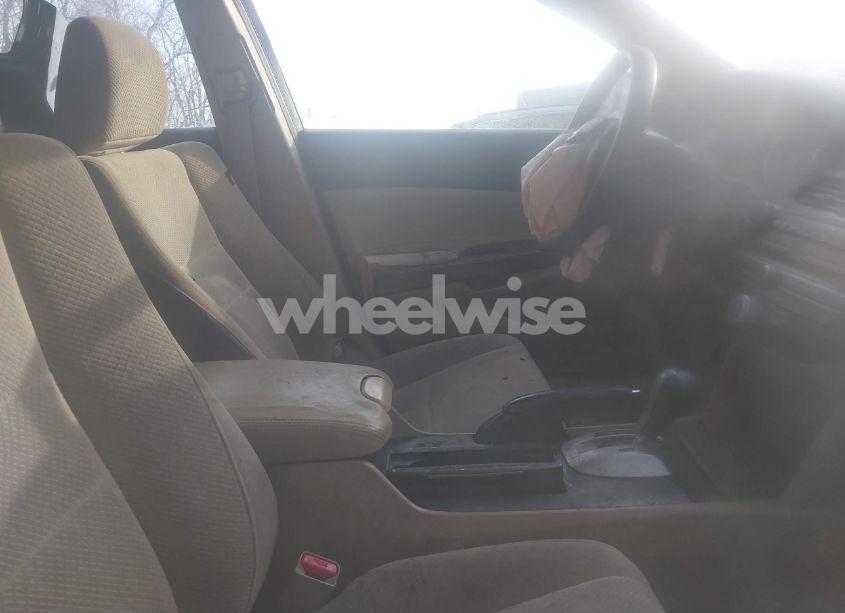 Photo 5 of 2011 Honda Accord 2.4 EX (VIN 1HGCP2F70BA043003)