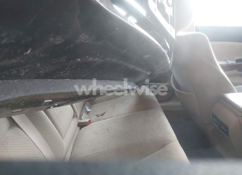 Photo 8 of 2011 Honda Accord 2.4 EX (VIN 1HGCP2F70BA043003)