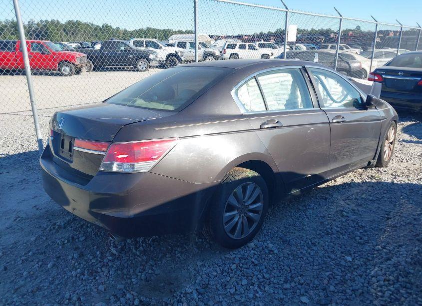 Photo 4 of 2011 Honda Accord 2.4 EX (VIN 1HGCP2F70BA056818)