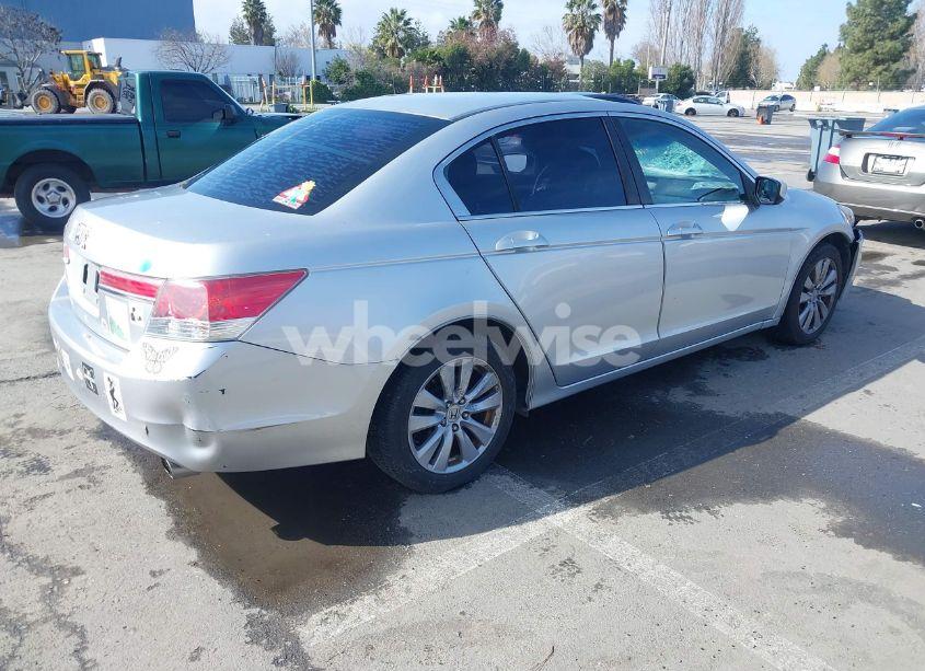 Photo 4 of 2011 Honda Accord 2.4 EX (VIN 1HGCP2F70BA063638)