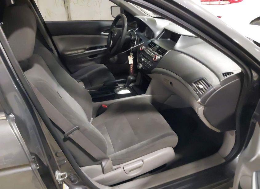 Photo 5 of 2010 Honda Accord 2.4 EX (VIN 1HGCP2F71AA002006)