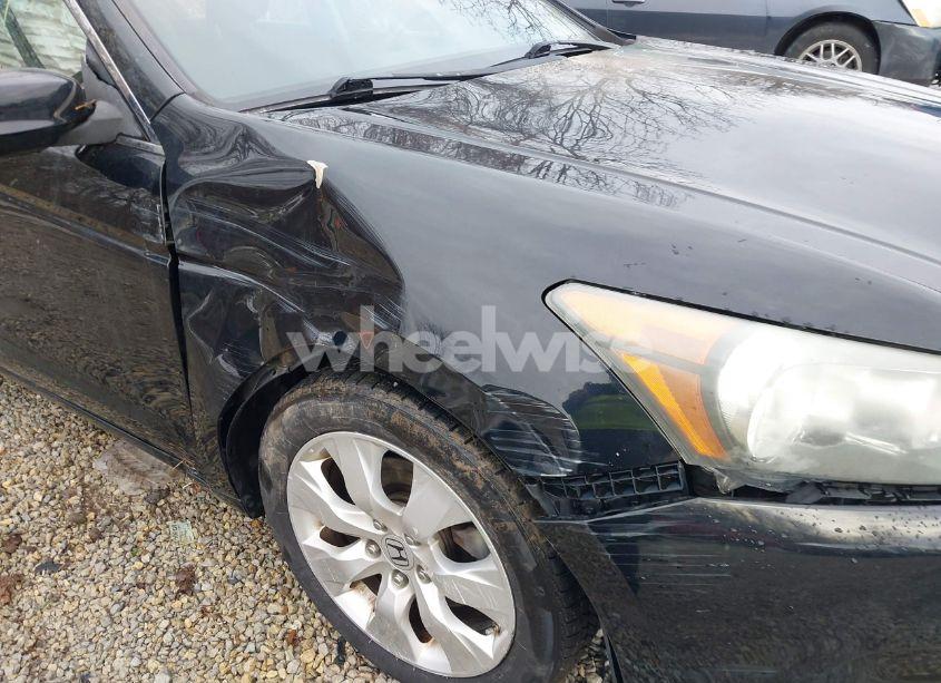 Photo 19 of 2010 Honda Accord 2.4 EX (VIN 1HGCP2F71AA121772)