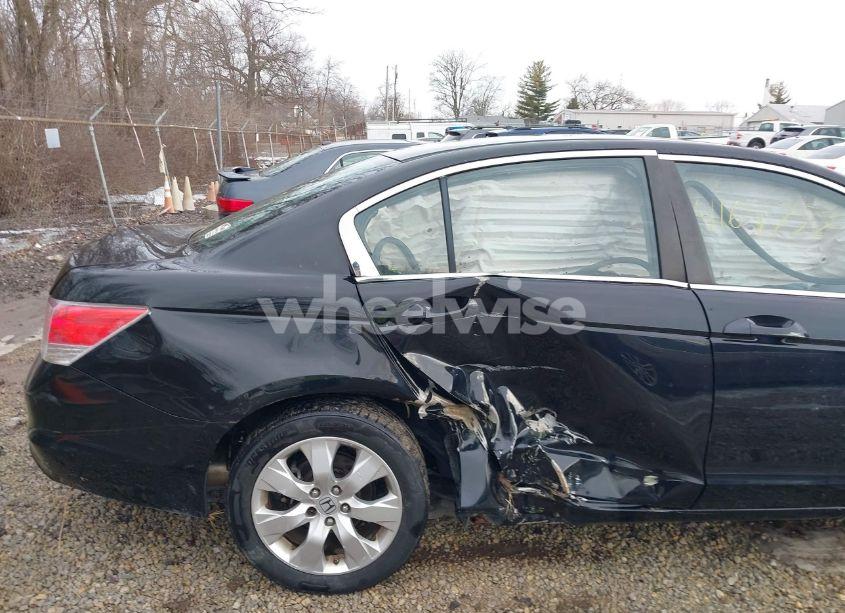 Photo 6 of 2010 Honda Accord 2.4 EX (VIN 1HGCP2F71AA121772)