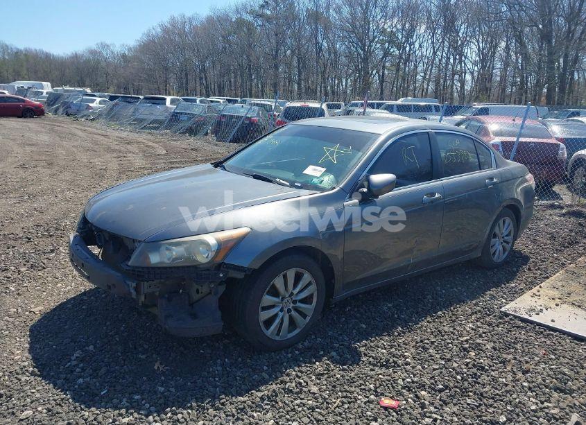 Photo 2 of 2011 Honda Accord 2.4 EX (VIN 1HGCP2F71BA089682)