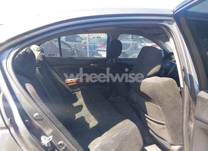 Photo 8 of 2011 Honda Accord 2.4 EX (VIN 1HGCP2F71BA089682)