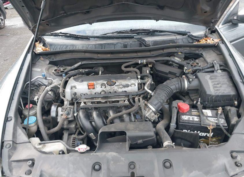 Photo 10 of 2011 Honda Accord 2.4 EX (VIN 1HGCP2F71BA090394)