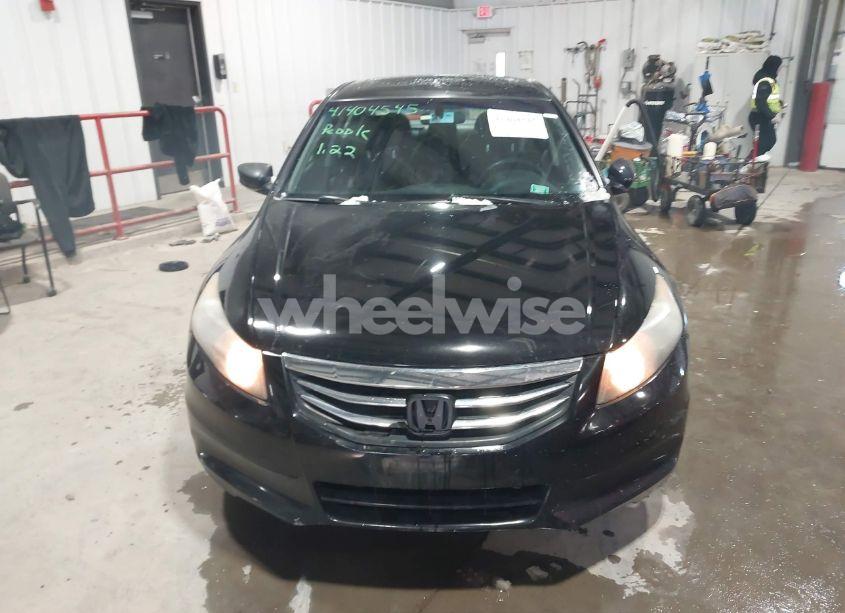Photo 12 of 2011 Honda Accord 2.4 EX (VIN 1HGCP2F71BA157995)