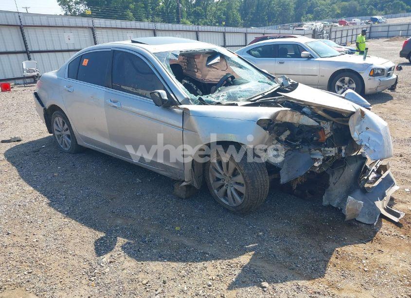 2011 Honda Accord 2.4 EX (VIN 1HGCP2F71BA804413) main photo