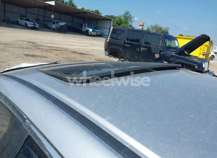 Photo 13 of 2011 Honda Accord 2.4 EX (VIN 1HGCP2F71BA804413)