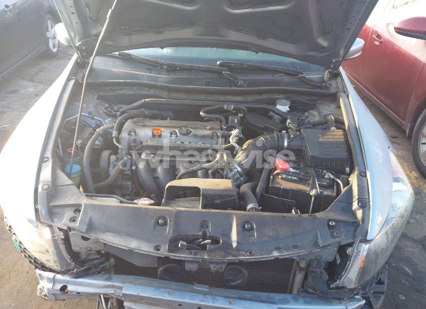 Photo 10 of 2012 Honda Accord 2.4 EX (VIN 1HGCP2F71CA098884)