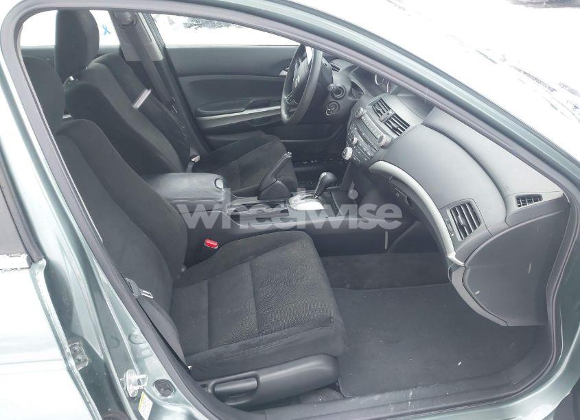 Photo 5 of 2010 Honda Accord 2.4 EX (VIN 1HGCP2F72AA007330)