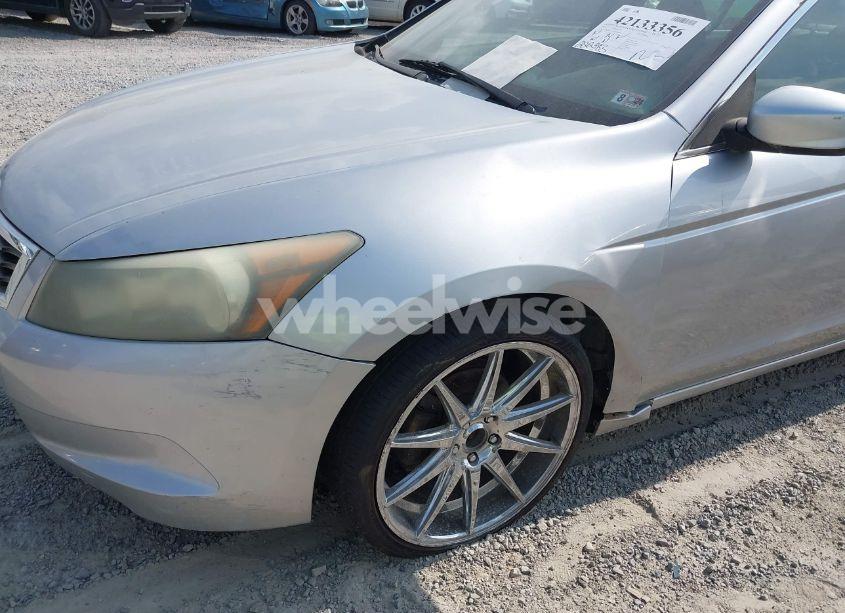 Photo 6 of 2010 Honda Accord 2.4 EX (VIN 1HGCP2F72AA026069)