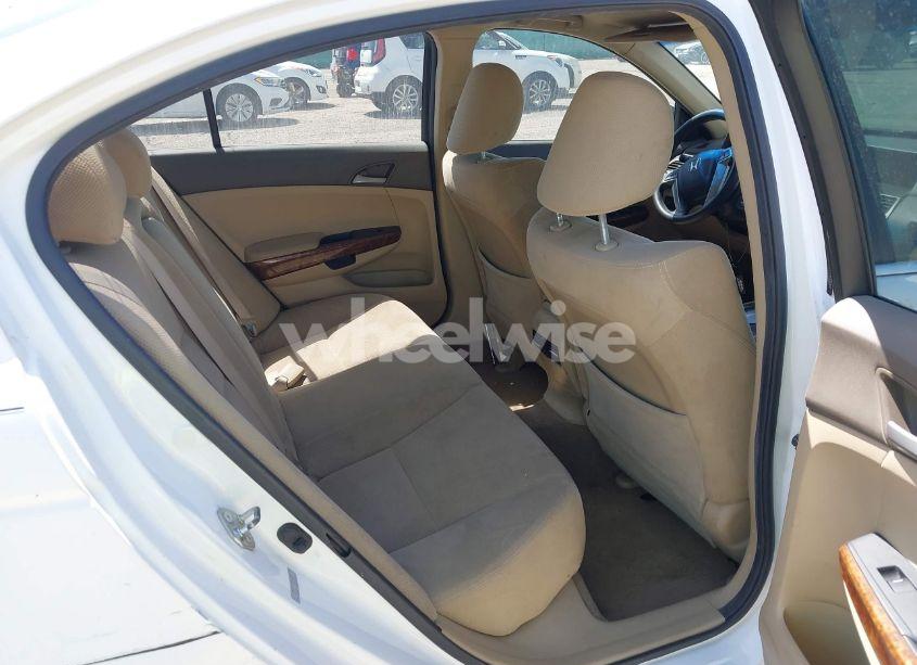 Photo 8 of 2010 Honda Accord 2.4 EX (VIN 1HGCP2F72AA092850)