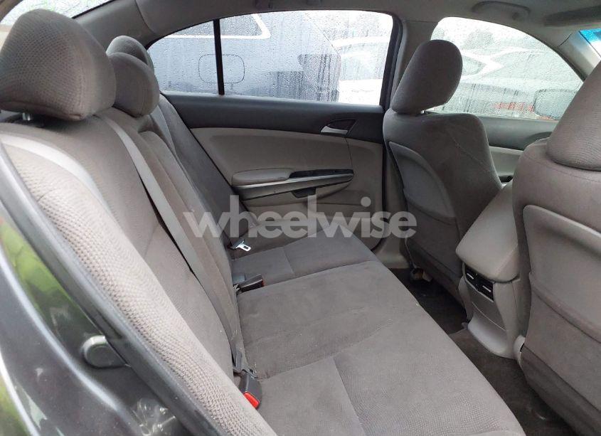 Photo 8 of 2010 Honda Accord 2.4 EX (VIN 1HGCP2F72AA181835)