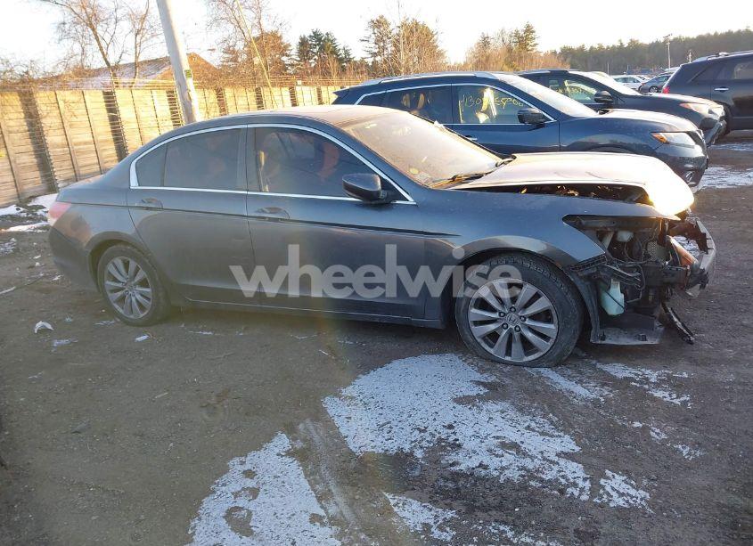 Photo 13 of 2011 Honda Accord 2.4 EX (VIN 1HGCP2F72BA023996)