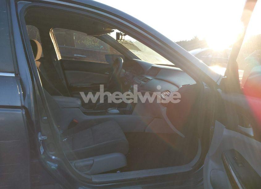 Photo 5 of 2011 Honda Accord 2.4 EX (VIN 1HGCP2F72BA023996)