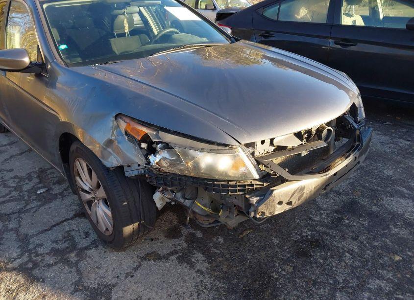 Photo 18 of 2011 Honda Accord 2.4 EX (VIN 1HGCP2F72BA036795)