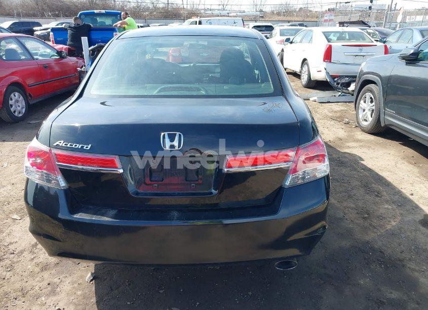 Photo 16 of 2011 Honda Accord 2.4 EX (VIN 1HGCP2F72BA071773)