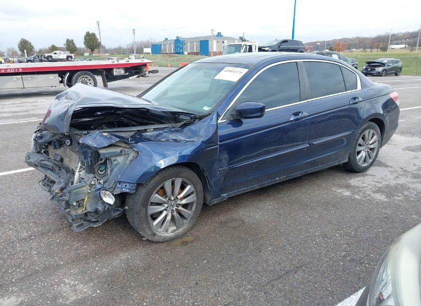 Photo 2 of 2011 Honda Accord 2.4 EX (VIN 1HGCP2F72BA118428)