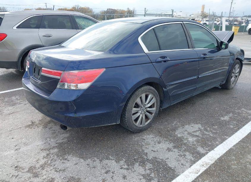 Photo 4 of 2011 Honda Accord 2.4 EX (VIN 1HGCP2F72BA118428)