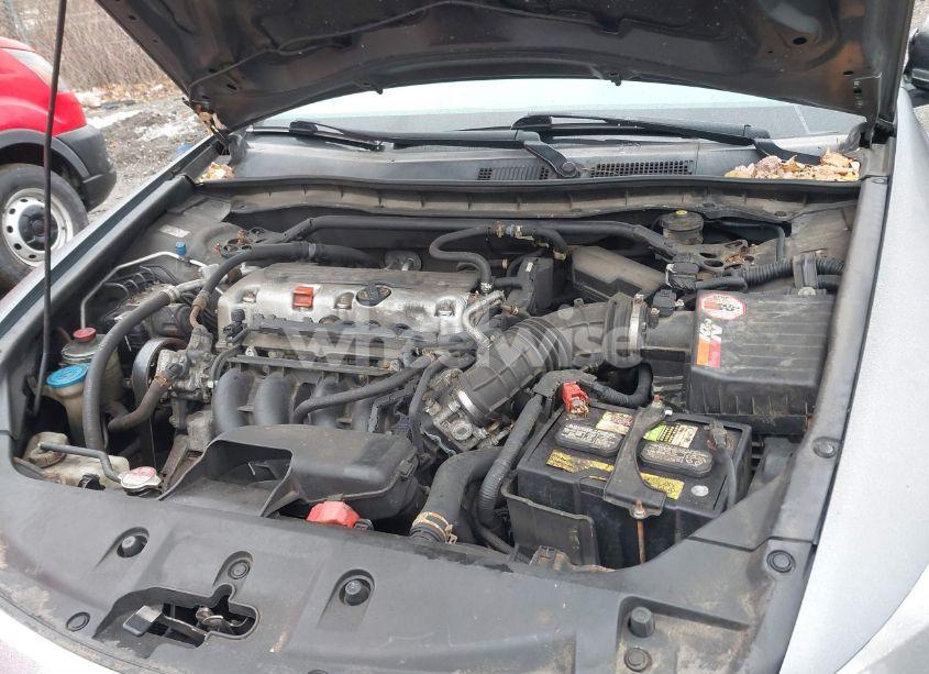 Photo 10 of 2012 Honda Accord 2.4 EX (VIN 1HGCP2F72CA007587)