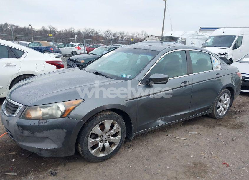 Photo 6 of 2010 Honda Accord 2.4 EX (VIN 1HGCP2F73AA173579)