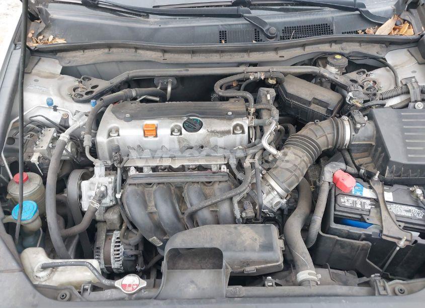 Photo 10 of 2010 Honda Accord 2.4 EX (VIN 1HGCP2F73AA179933)